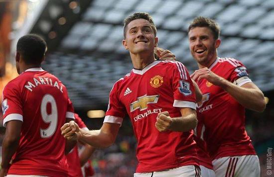 进攻表现不 进攻表现不