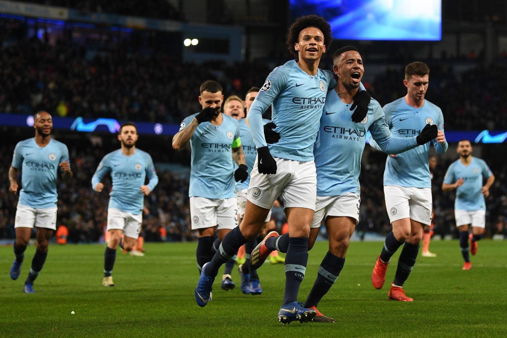 展和战术执 展和战术执