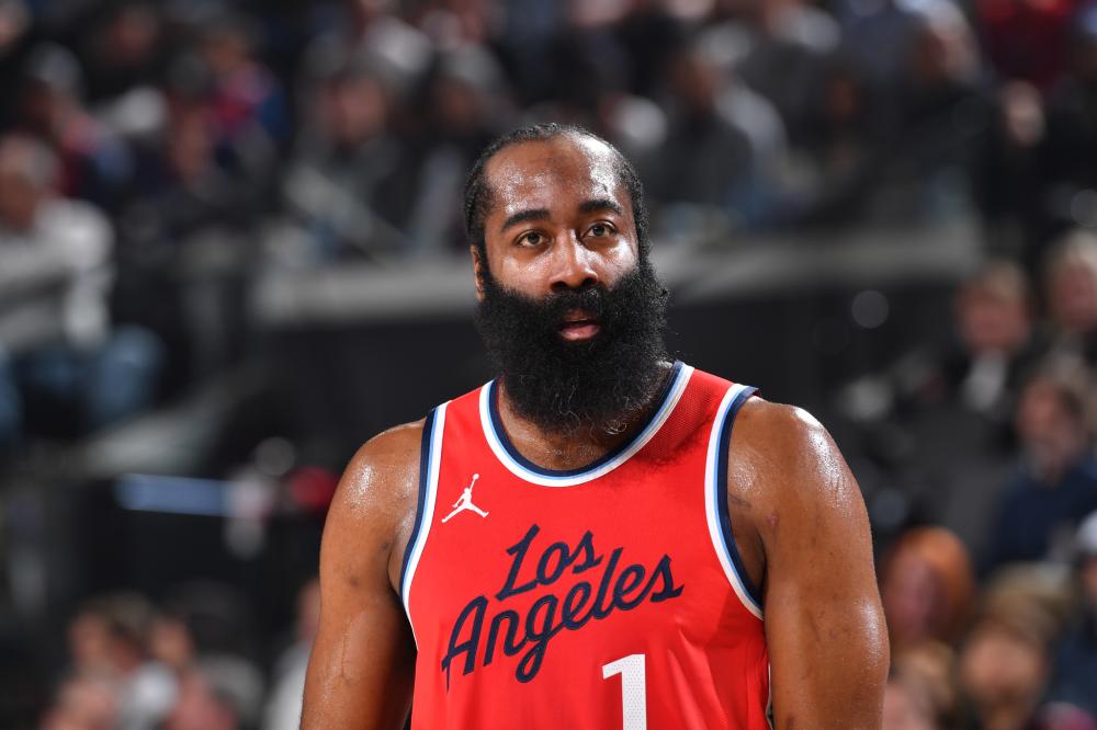 中的表现依 中的表现依